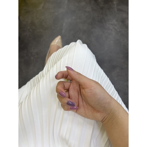 Bạn gái xinh xắn dễ thương