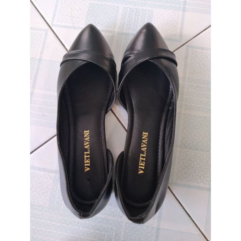 Giày búp bê nữ da mềm bóng secondhand, mới 99%