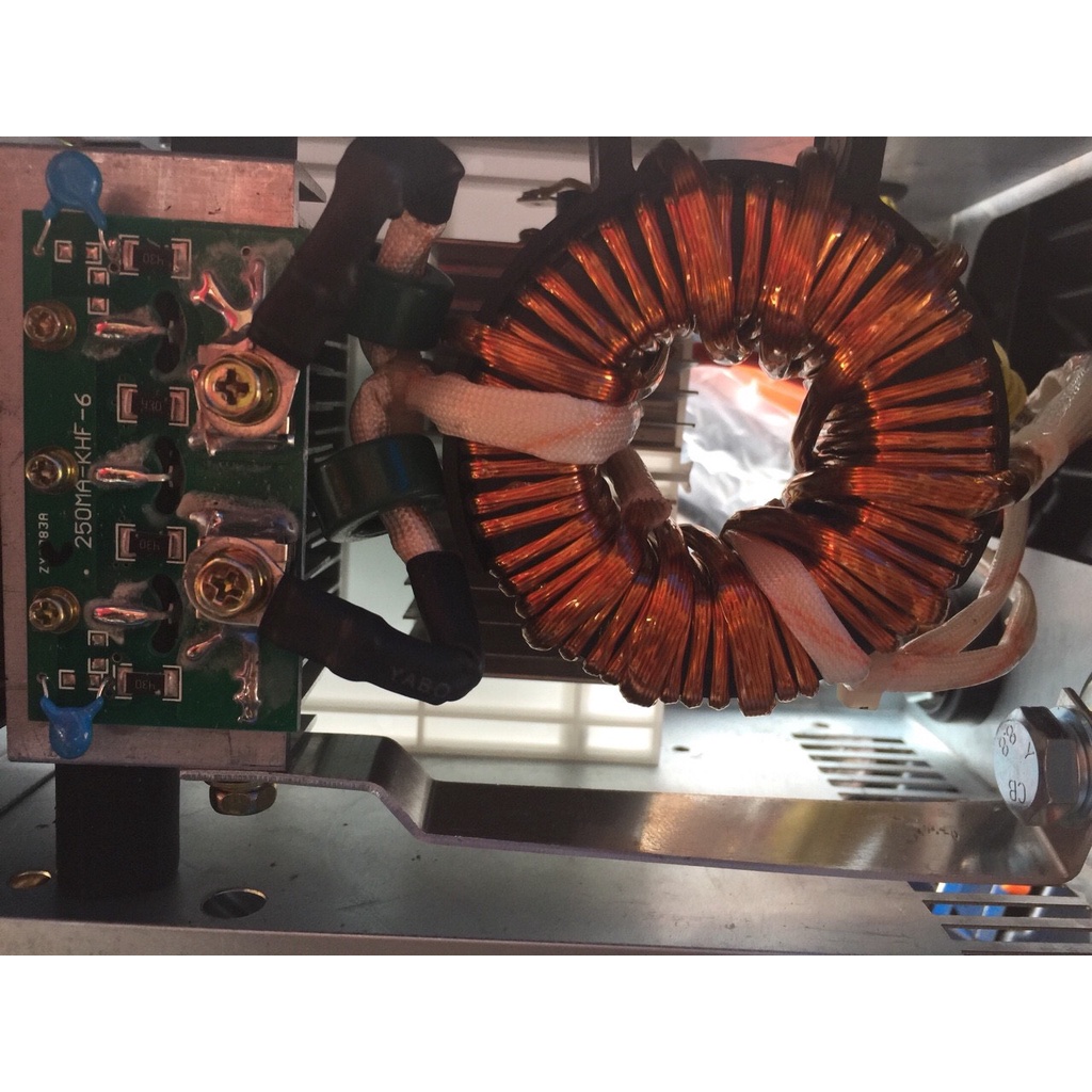 Máy hàn điện yếu, điện 2 nguồn  220v và điện 380v chuyên 3ly2, máy hàn dùng cho máy phát