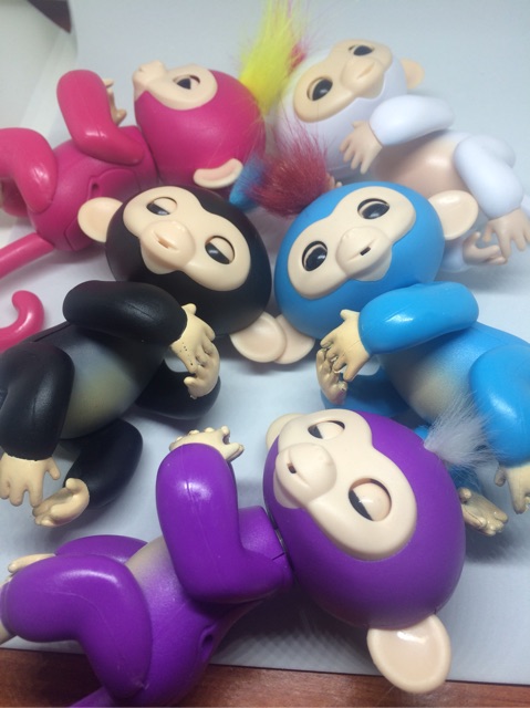 Đồ chơi tương tác khỉ Finger Monkey Toys dành cho bé
