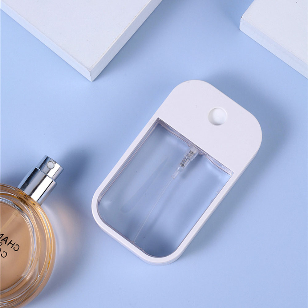 Bình Xịt Nước Bằng Nhựa Hình Vuông