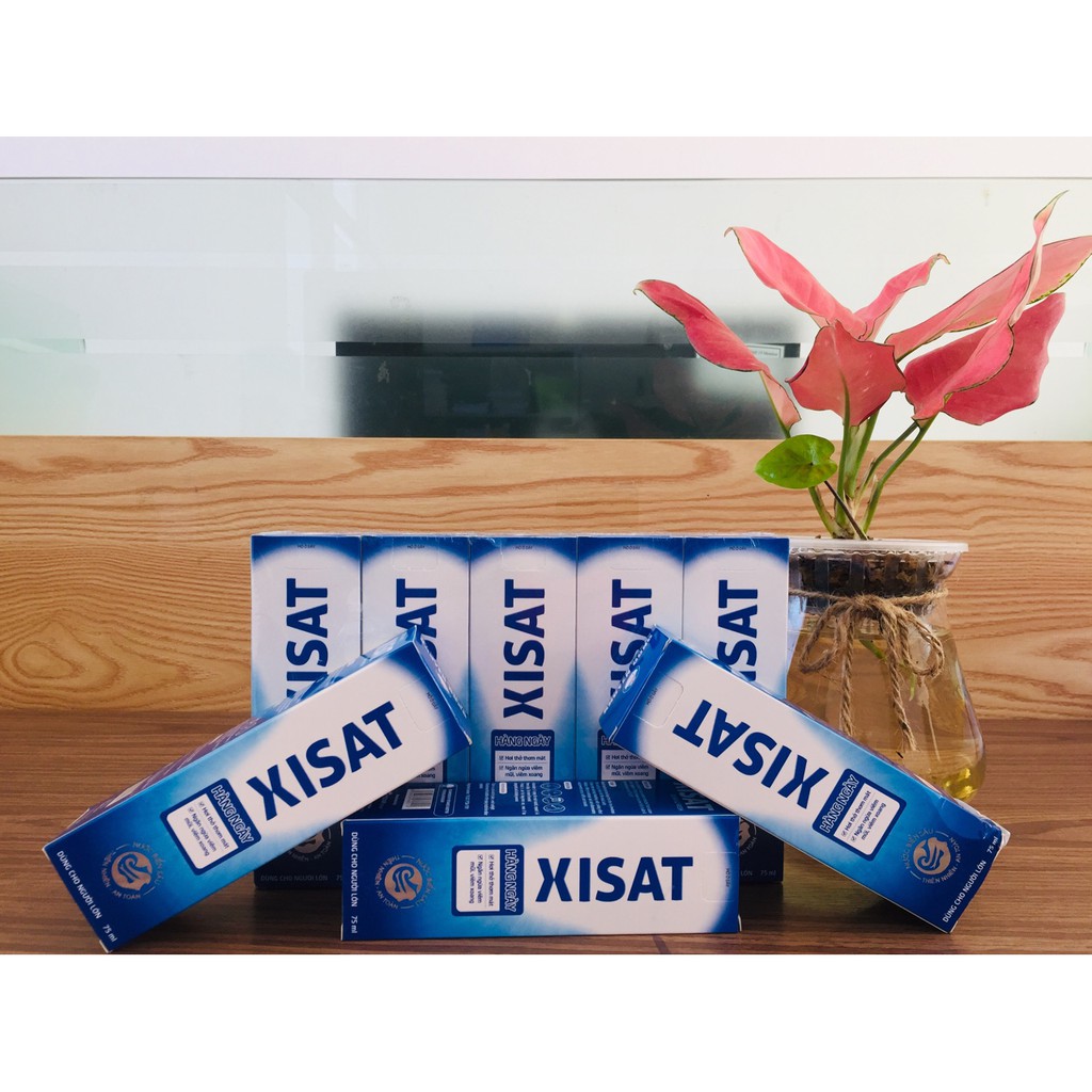Nước biển sâu sạch thông mũi người lớn Xisat (75ml)