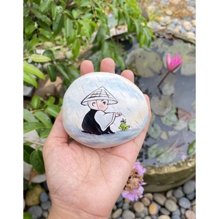 Hòn đá nhiệm màu mẫu 1