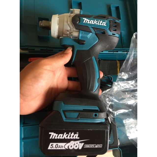 Máy siết bulong Makita 88V, Tặng bộ khẩu + Đầu vít