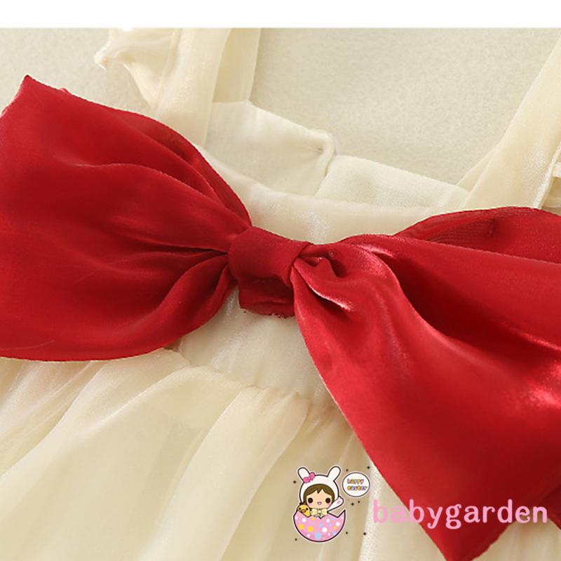 1 bộ áo liền quần hai dây không tay cho chị em gái