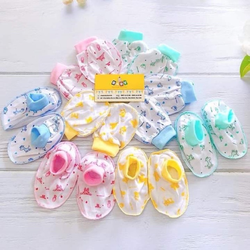 Bao tay chân Hotga  bo viền cho bé sơ sinh