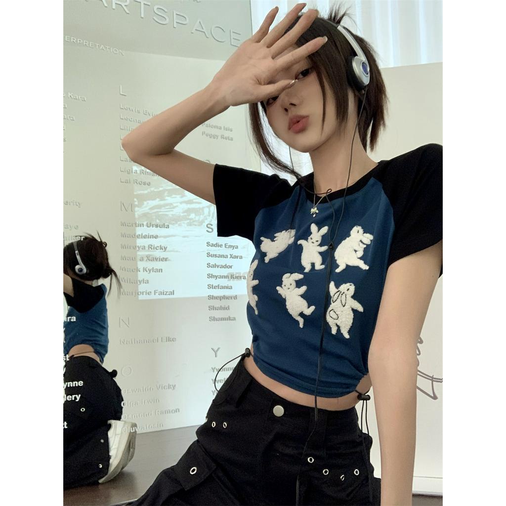 63059 Áo Thun Ngắn Ôm Vừa Vặn Hình Thỏ Nhảy Múa