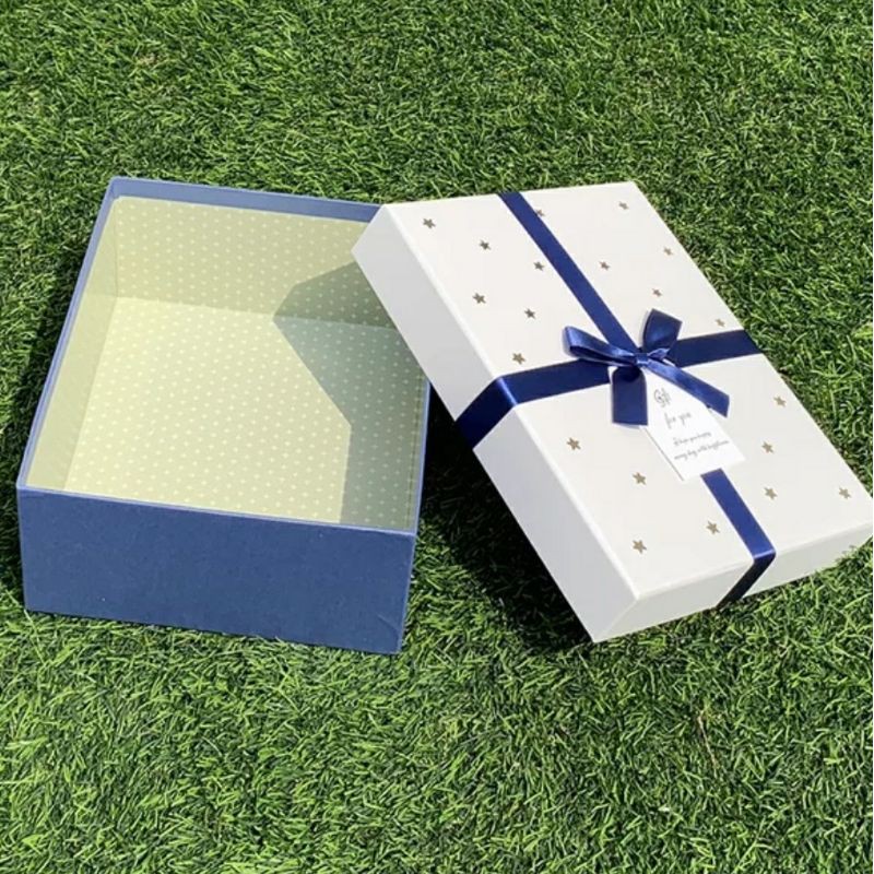 Hộp quà sang trọng