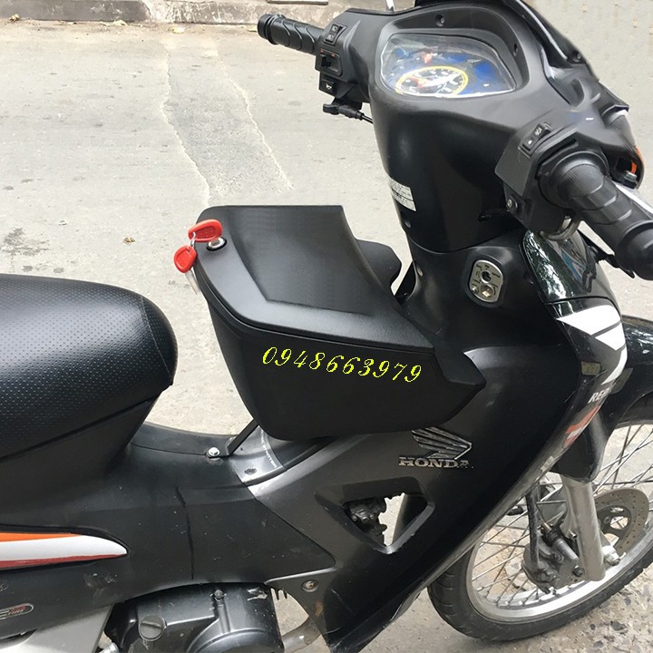 Thùng giữa givi gắn wave.