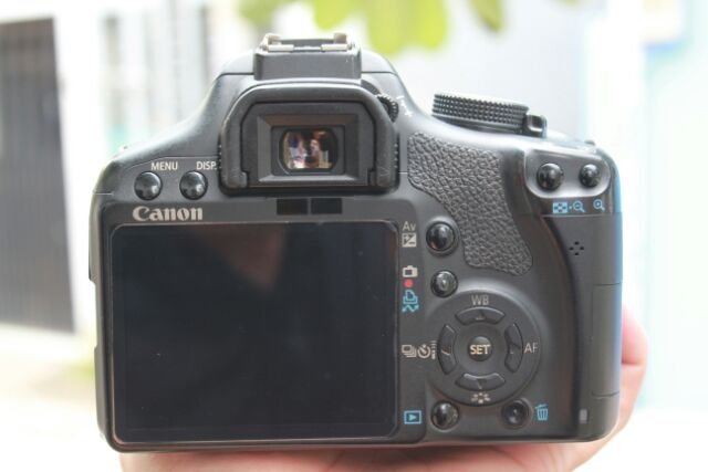 Máy Ảnh EOS Canon 500D kèm lens 18-55 IS