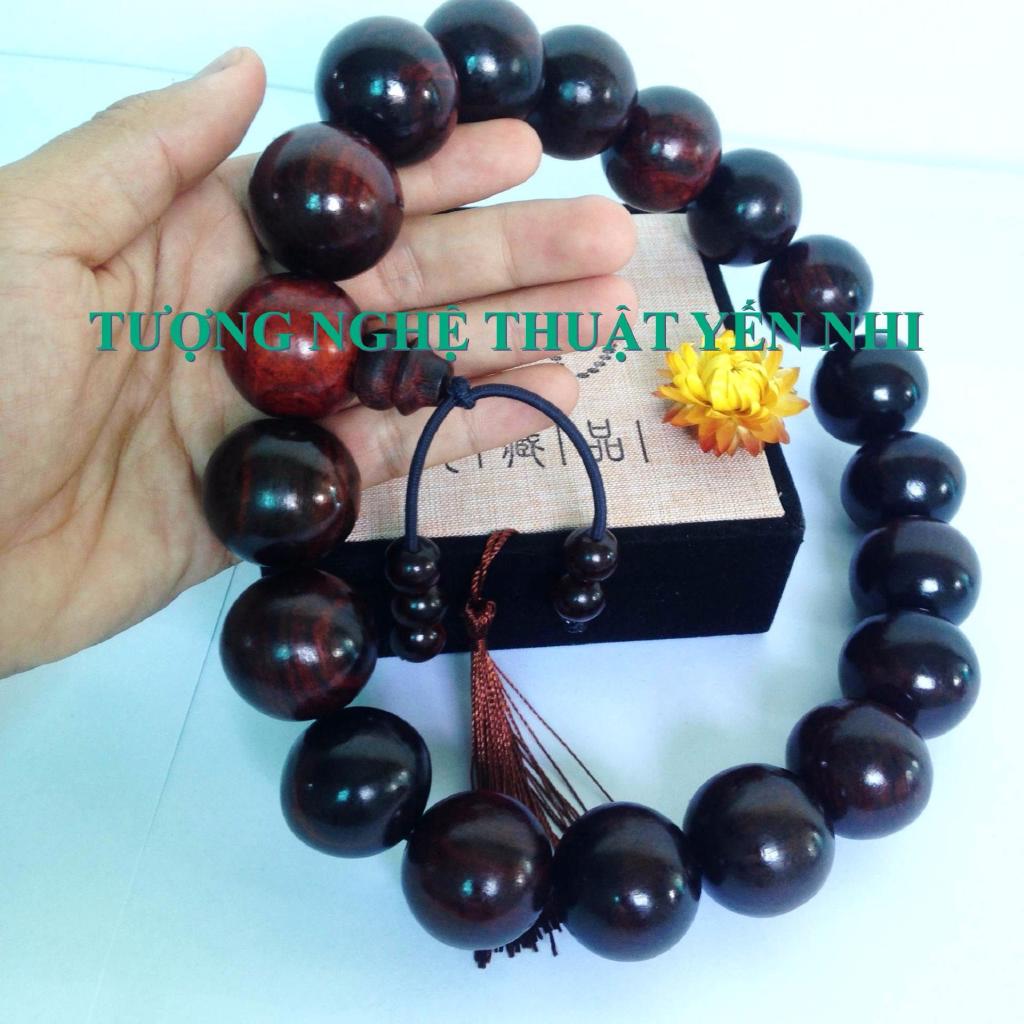 Vòng tràng hạt niệm phật gỗ Trắc 19 hạt 30mm
