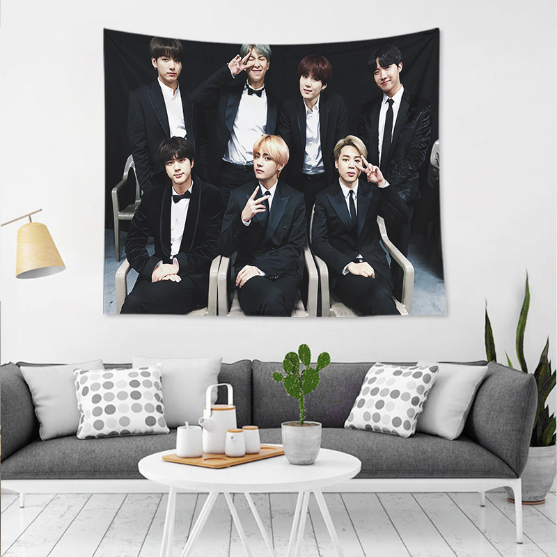 Tranh Vải Treo Tường Trang Trí In Hình Nhóm Nhạc BTS | BigBuy360 - bigbuy360.vn