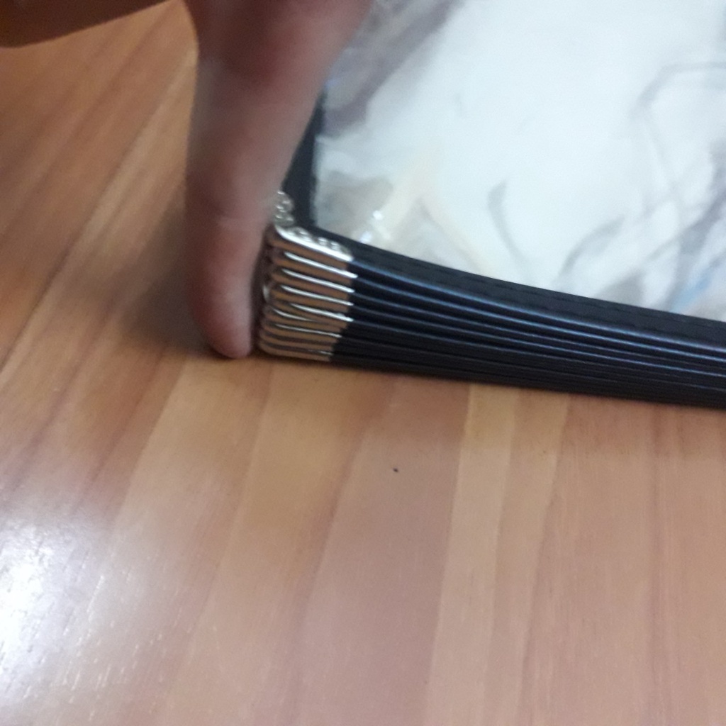 Bìa menu 20 trang A4 viền màu đen