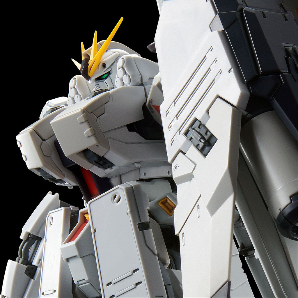 Mô hình Gundam RG Nu Gundam HWS (P-Bandai)