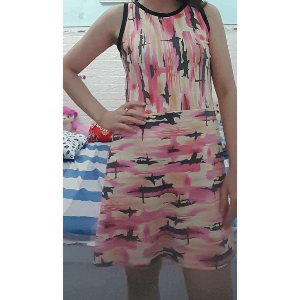 Thanh lý đầm body học tiết size S