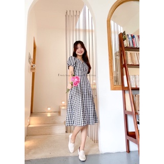 ĐẦM MIDI CỔ V PHỐI NÚT
