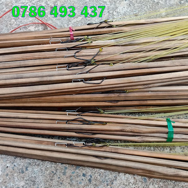 50 CẦN CÂU CẮM ẾCH vót bằng tre gai, giao hàng toàn quốc