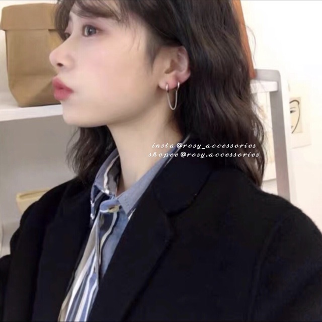 ROSY - KHUYÊN TAI VÀNH XÍCH 2 LỖ