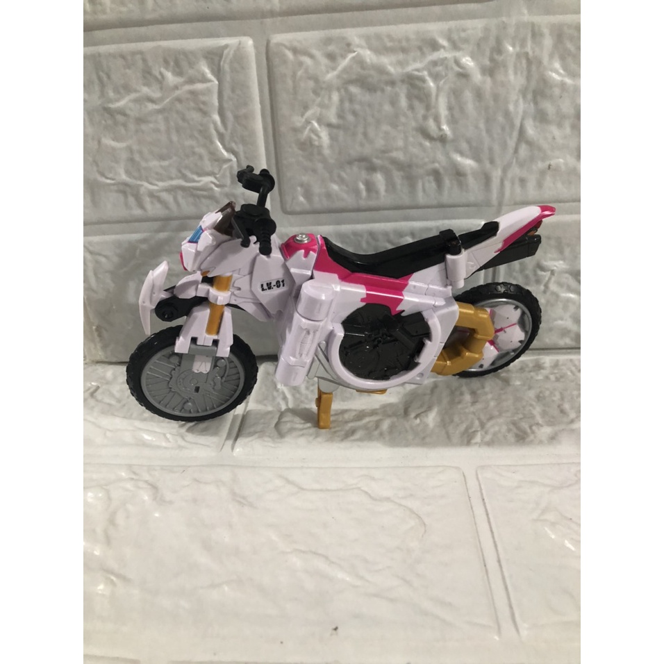 Đồ chơi kamen rider gaim