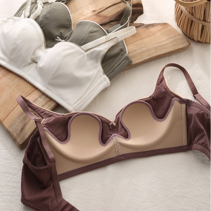 Áo Lót Không Gọng Đệm Mỏng Làm Gọn Ngực Thun Tăm B040