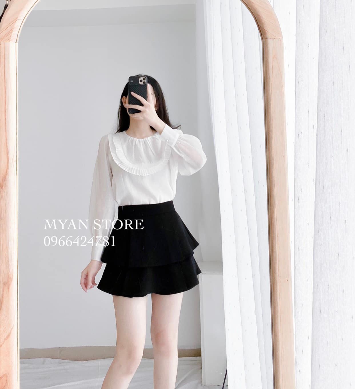 Áo tơ nến dập ly yếm ngực Avn022105