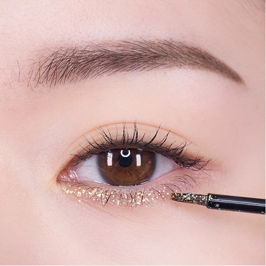 Nhũ Mắt Innisfree Twinkle Glitter