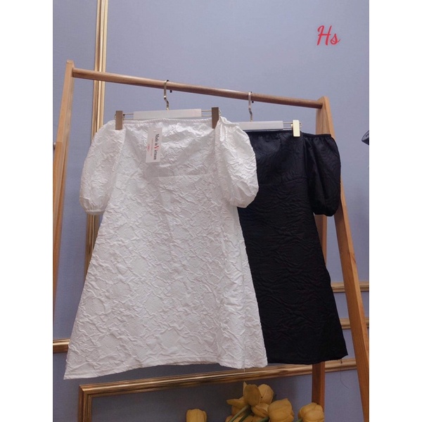 Váy xốp trễ vai tay phồng HSU1
