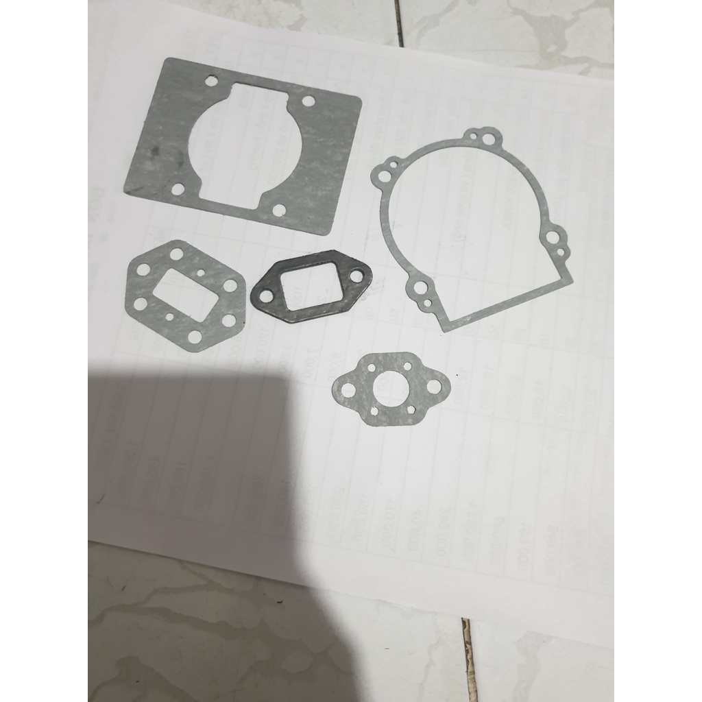 BỘ RON  MÁY CẮT CỎ 2 THÌ 143 HUQ. 5 CHI TIẾT
