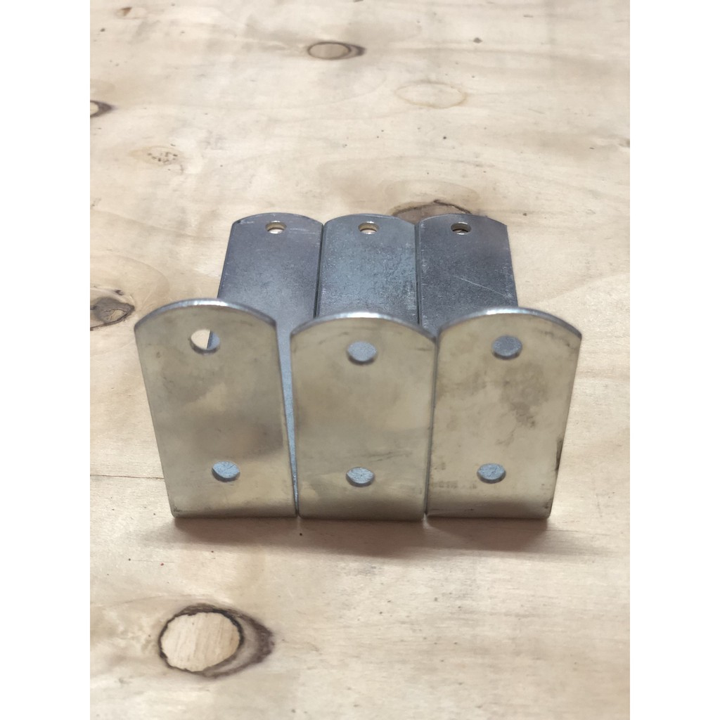 Ke góc vuông chữ L bản rộng 3 cm