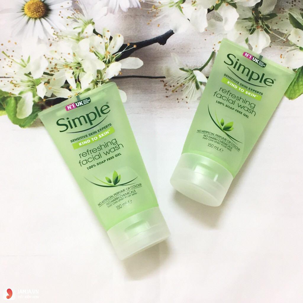 Sữa rửa mặt Simple Simple Kind To Skin Refreshing Facial Wash 150ml KBeauty