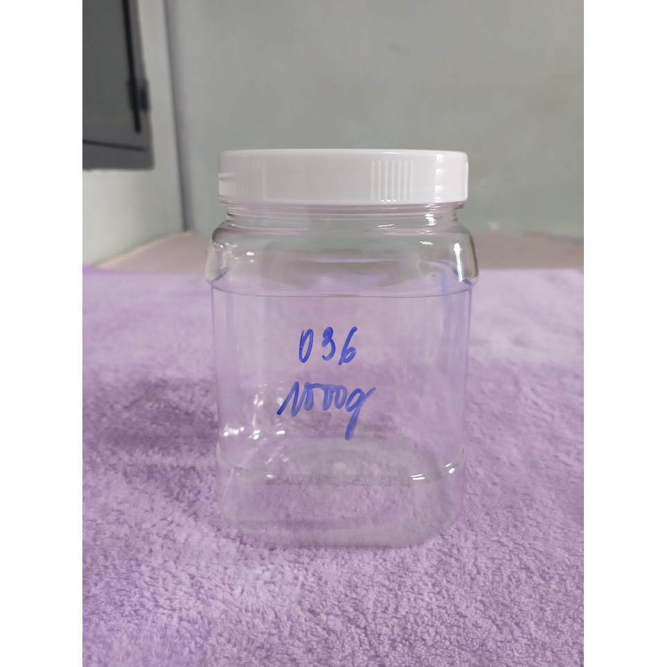 Bloc 12 hủ nhựa nắp trắng mã 045/028/036/ của Công Ty Duy Tân