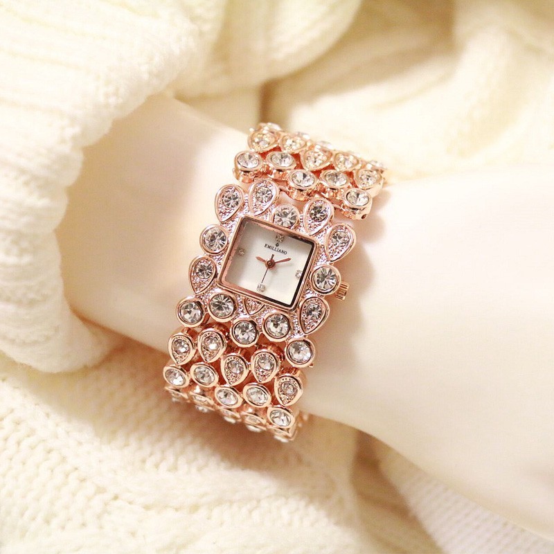 Vòng đeo tay nữ pha lê trang nhã