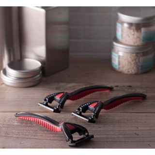 Set 3 dao cạo râu 5 lưỡi kép Ignis KAI (cán đỏ)
