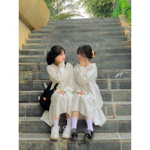 VÁY TRẮNG CỘT DÂY NƠ