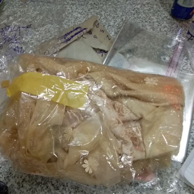 Dam cua khiêm