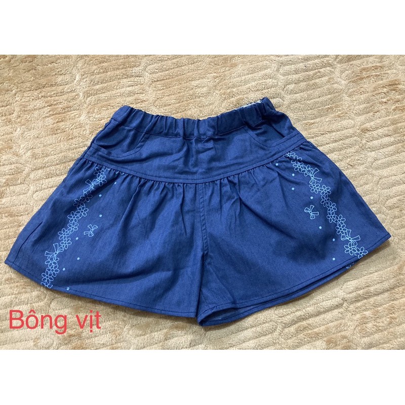 Quần bò giấy bé gái hàng TQXK. Size từ 3-8 tuổi.