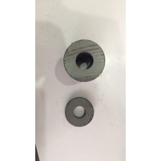 Nam châm viên Ferrite 45x8 lỗ 19mm