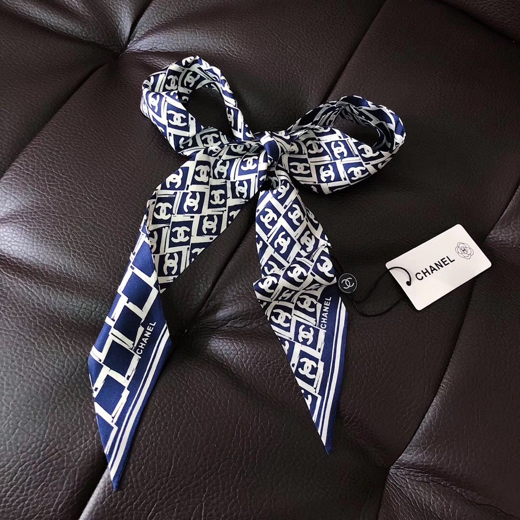 Khăn Quàng Cổ / Túi Xách Bằng Lụa Họa Tiết Chữ CC 2022 Cho Nữ