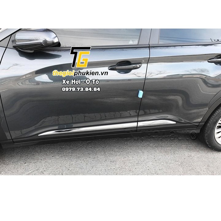 [Hàng mới về] Bộ ốp sườn, nẹp sườn dành cho xe Hyundai Kona