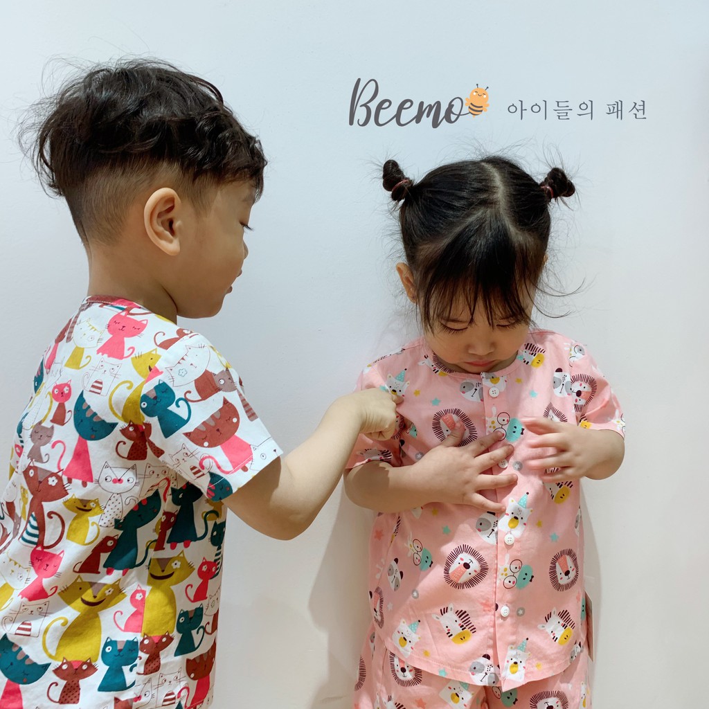 Bộ đồ ngủ họa tiết cho trẻ em BEEMO - Chất liệu thô Hàn mềm mại, thiết kế cổ tròn đóng cúc, 4 màu cho bé lựa chọn B049