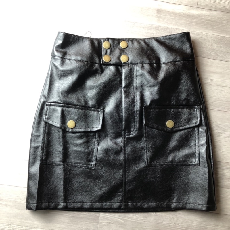 Chân váy da cạp cao 4 cúc MÃ 8806 | BigBuy360 - bigbuy360.vn