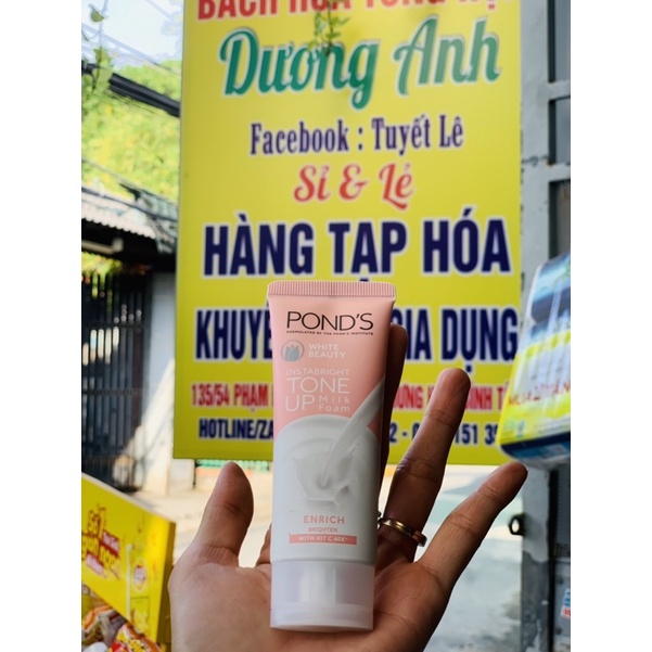 3 Sữa rửa mặt Pond’s