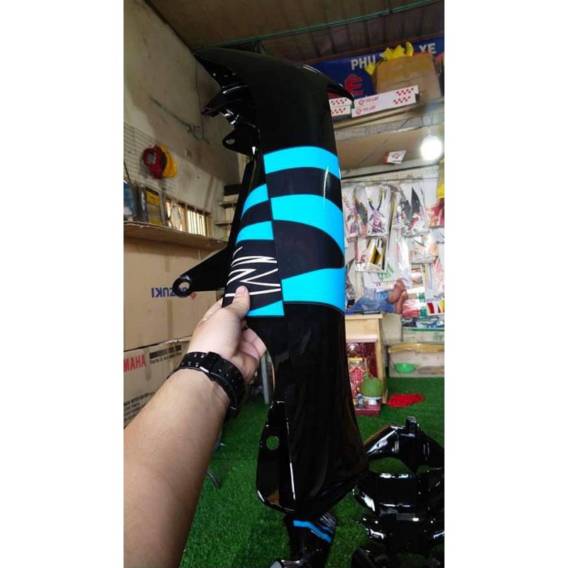 Dàn áo satria 2000 sơn màu xanh ngọc