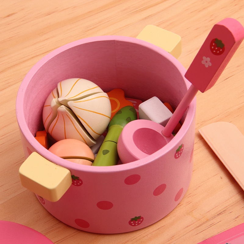 Bộ đồ chơi nhà bếp nấu ăn nồi chảo gỗ họa tiết dâu tây mother garden FUDAER