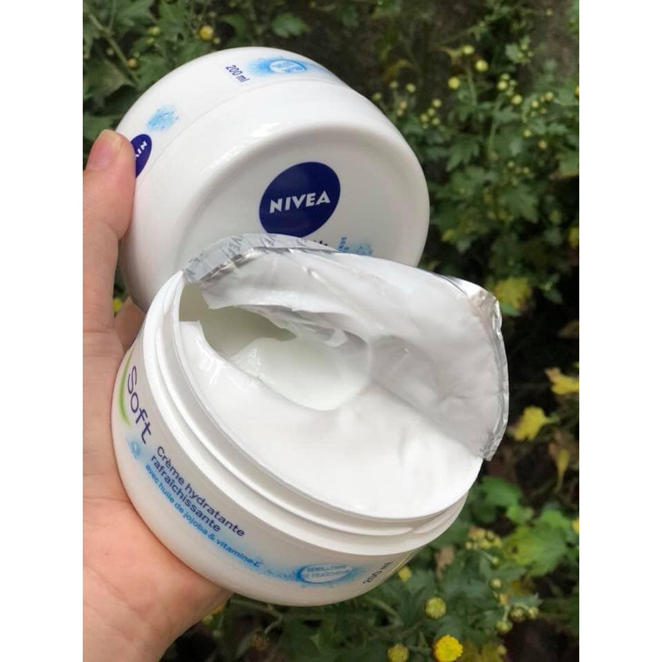 Kem Dưỡng Ẩm Toàn Thân NIVEA SOFT INTENSIVE nội địa Đức