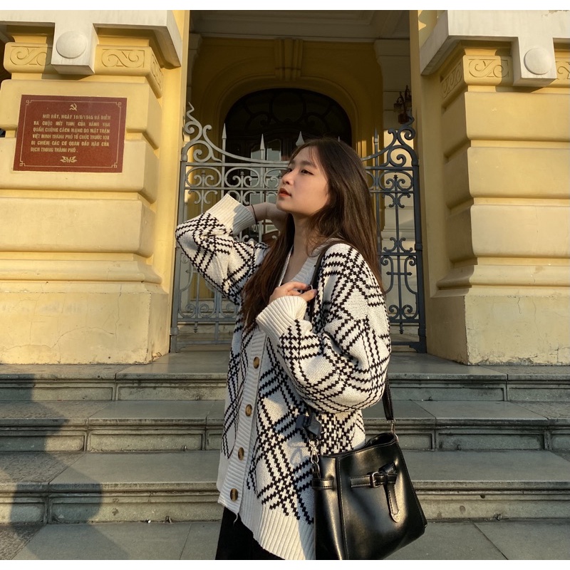 Áo cardigan kẻ chéo oversize siêu hot (ảnh thật 100%) | BigBuy360 - bigbuy360.vn