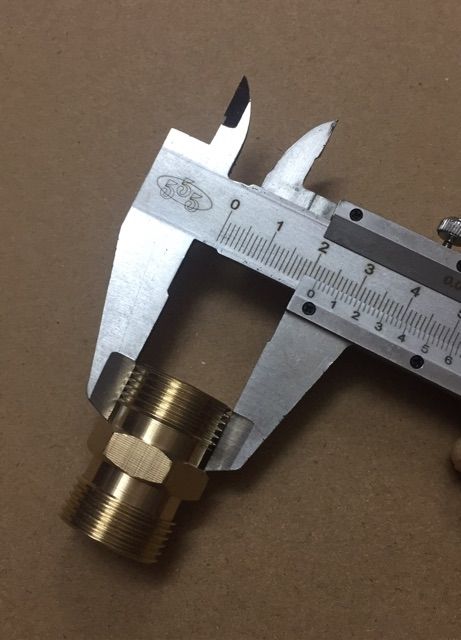 Khớp nối đầu nối giữa 2 dây rửa  xe áp lực cao 2 đầu ren 22mm