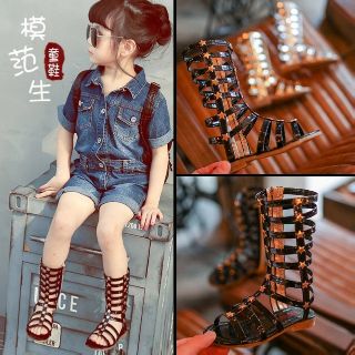 Dép chiến binh bé gái