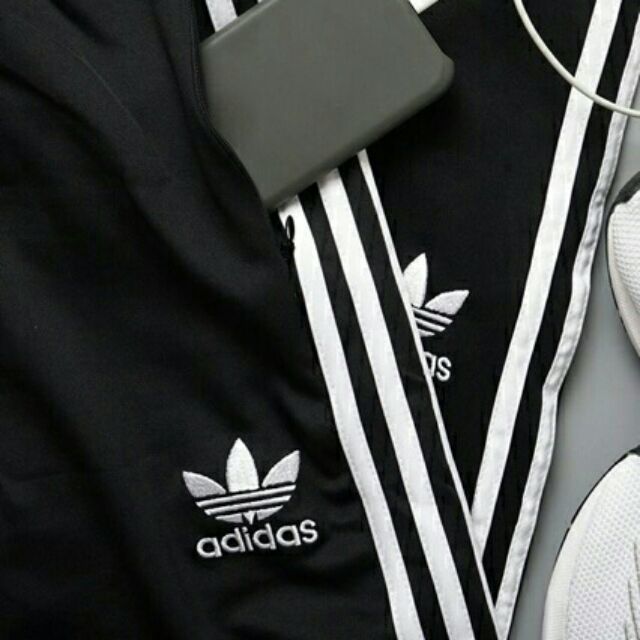 Quần Adidas 3 sọc ông suông + bo