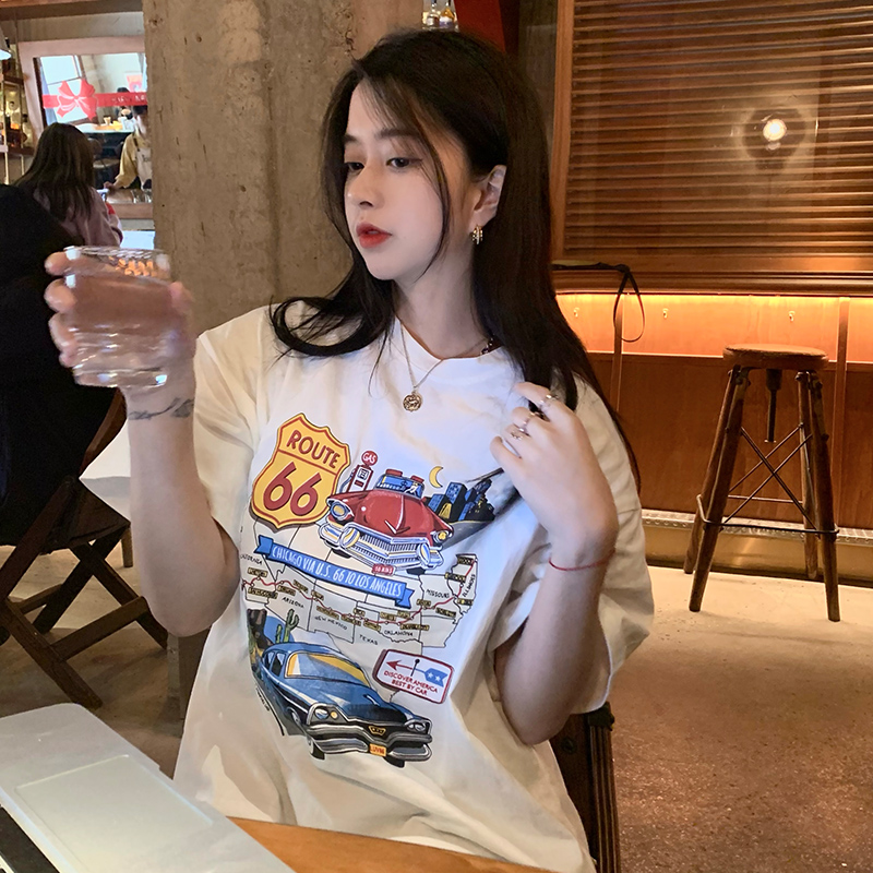Áo thun dáng rộng tay ngắn in hình xe hơi thời trang cho nữ